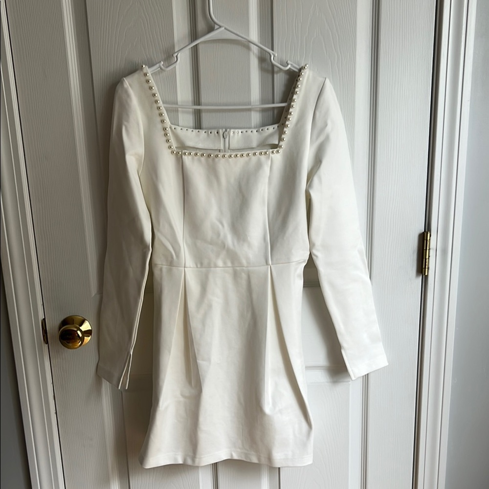 Chic Long Sleeve White Dress with Pearl Details